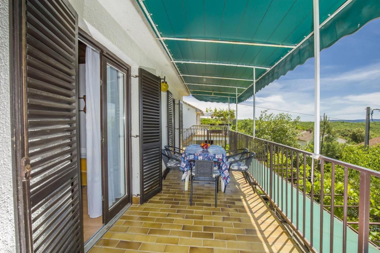 Apartment Vili Pinezici  Exterior photo