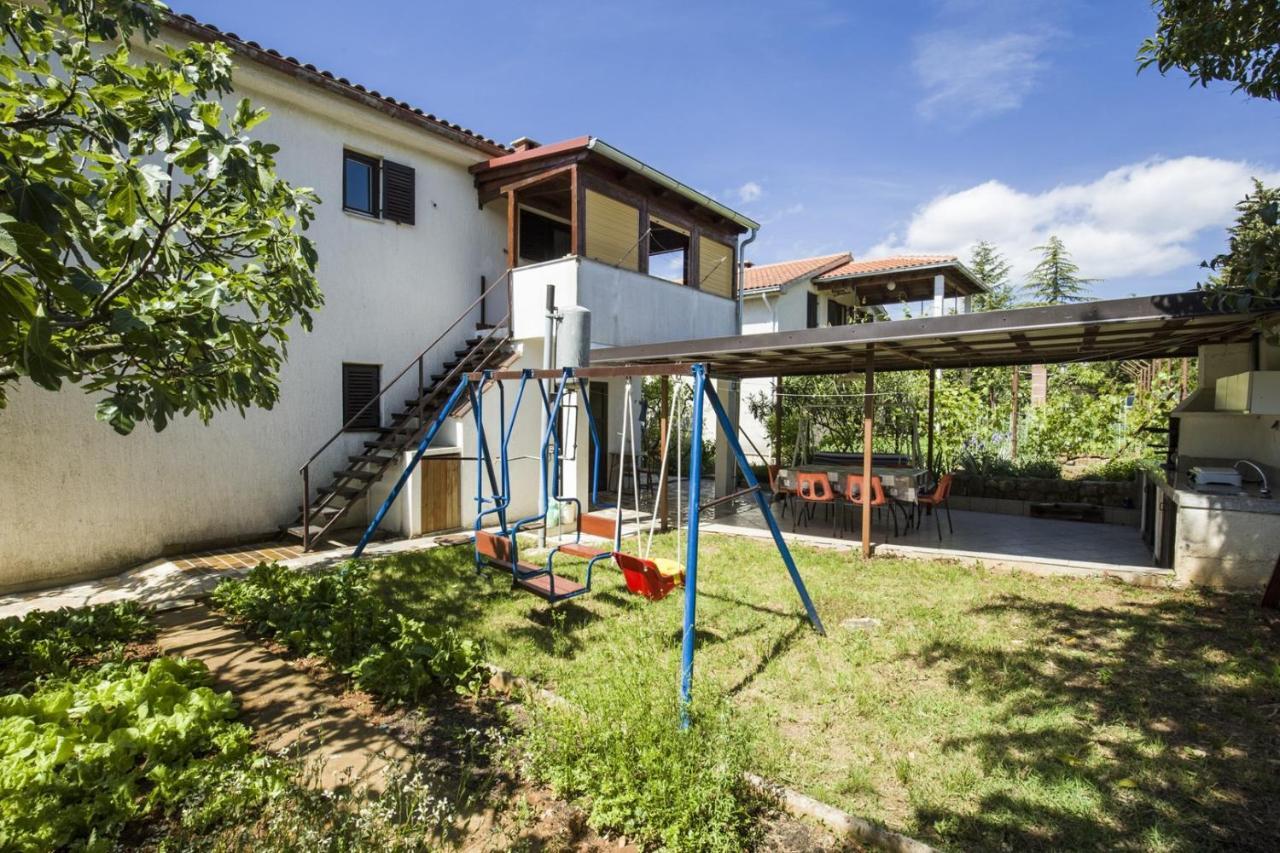 Apartment Vili Pinezici  Exterior photo